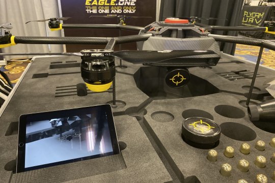 Autonomní lovec dronů Eagle.One prezentován na mezinárodním expu v Las Vegas.